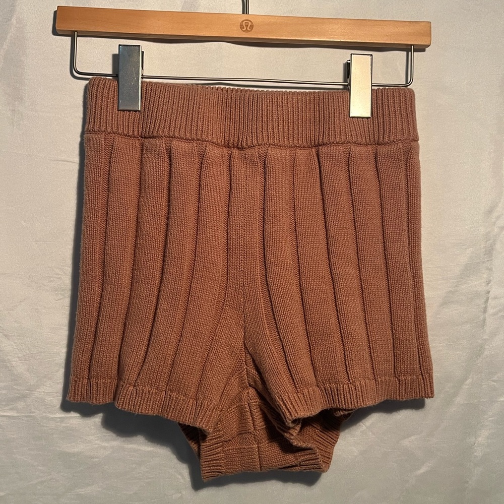 la hearts- pacsun. cheeky knitted shorts